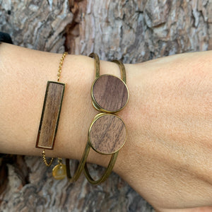 Serenity Walnut - Gold